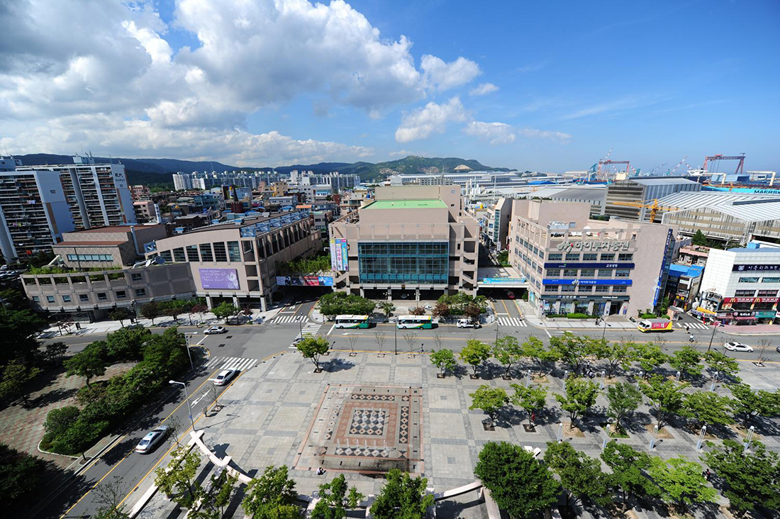 Hyundai Arts Center