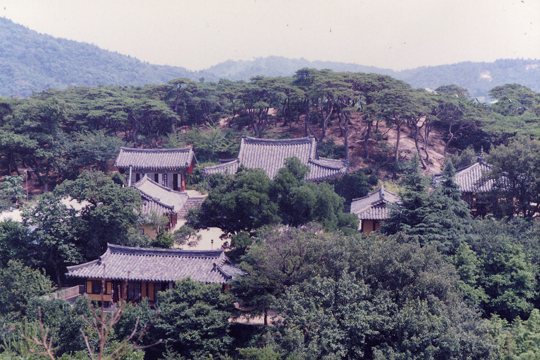Dongchuksa Temple