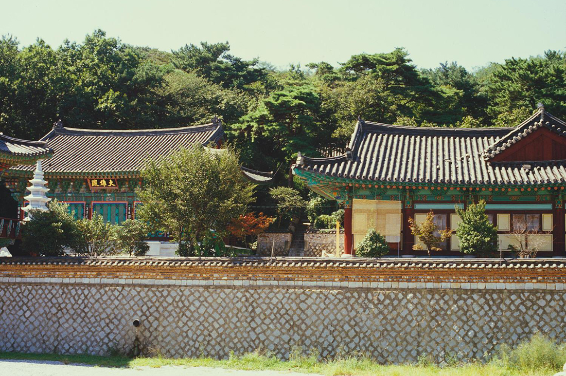 Wolbongsa Temple