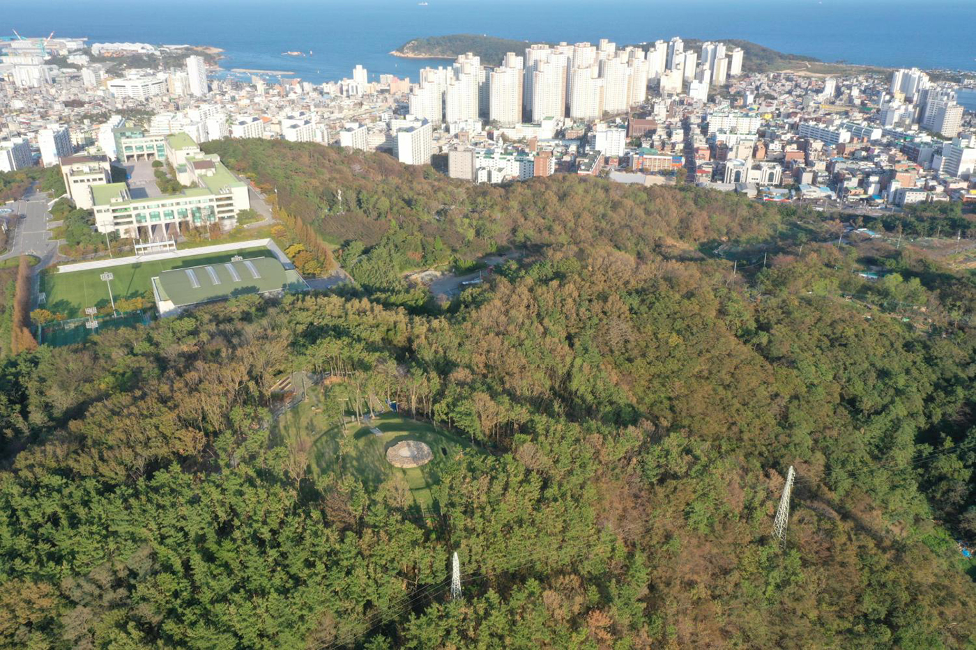화정천 내 봉수대 전경